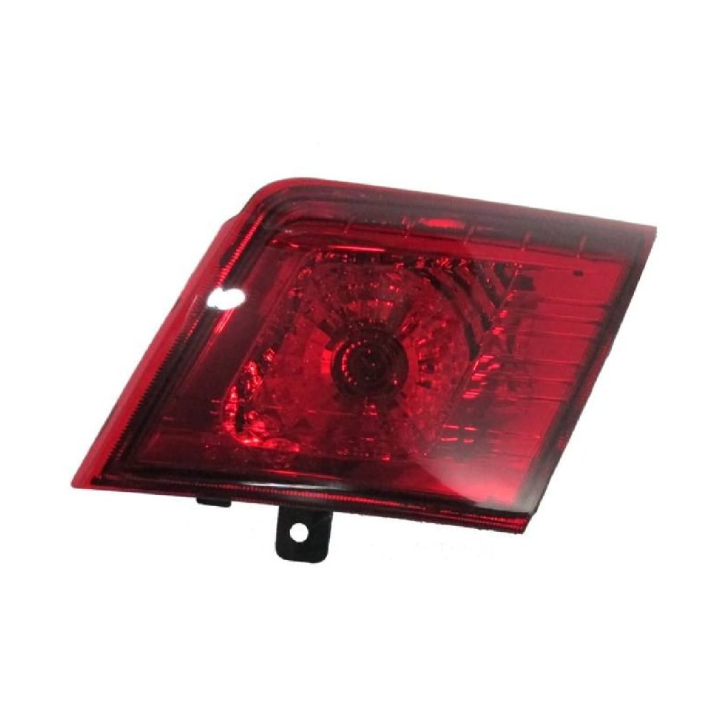 چراغ خطر روی صندوق راست ولکس C30